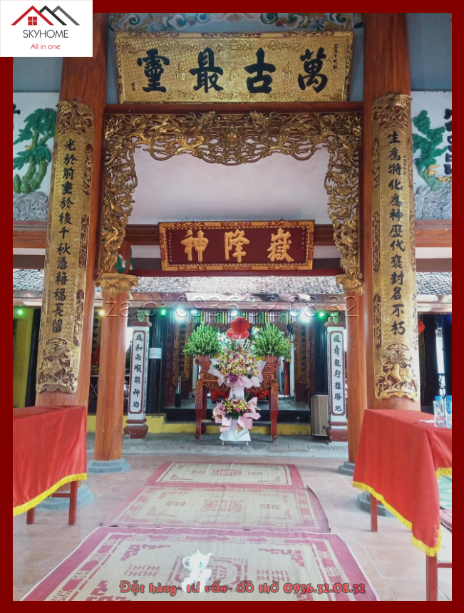 Hoành phi gỗ phòng thờ chữ Vạn cổ tối linh và nhạc giáng thần